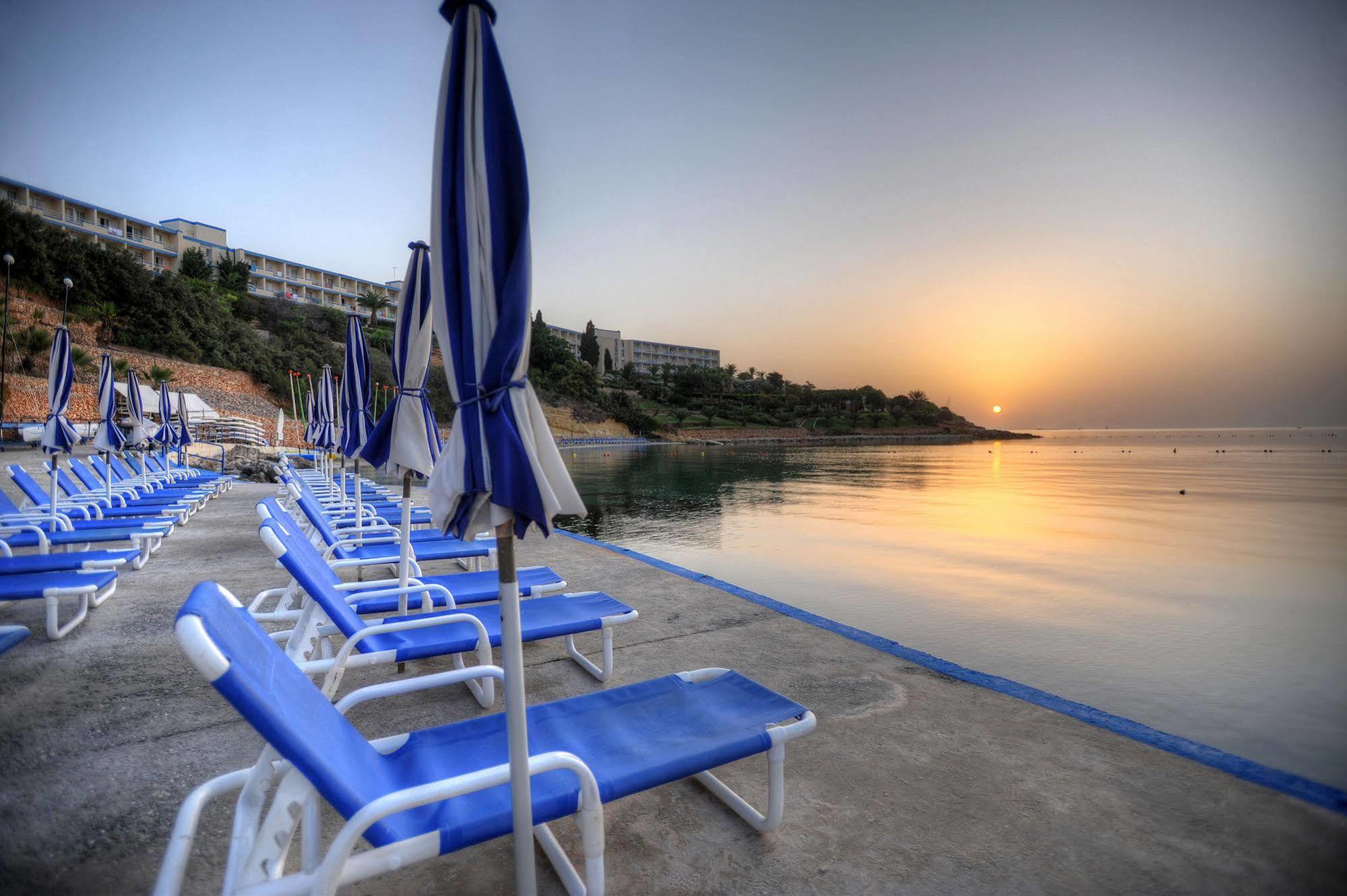 Mellieha Bay Hotel Exterior photo